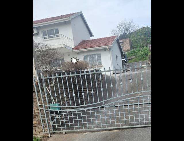 2 BEDROOM APARTMENT TO LET IN UMHLATUZANA